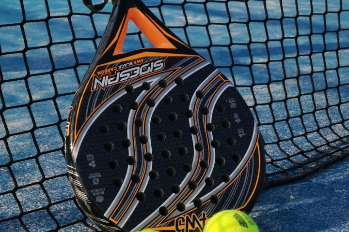 Hoe kies je het perfecte padel racket voor jouw speelstijl