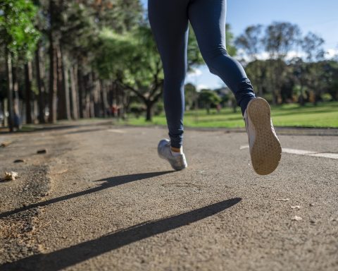 Hoe Recreatieve Hardlopers Power- en Pace-Statistieken Kunnen Gebruiken om Prestaties te Verbeteren