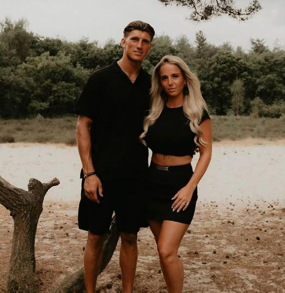 Wie is de vriendin van bokser Gradus Kraus