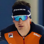 Wie is de vriendin van schaatser Beau Snellink
